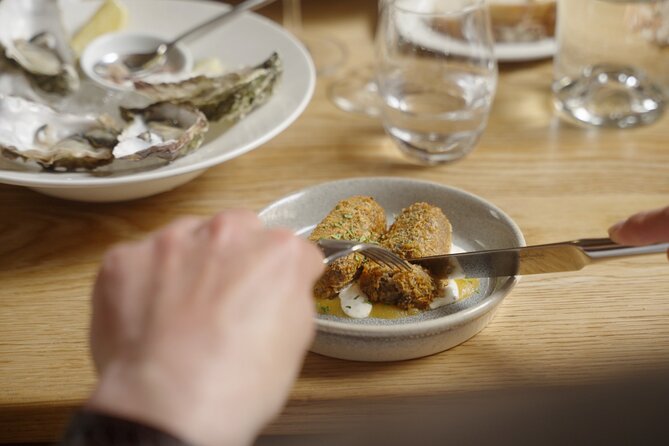 The Best Food Tour in Edinburgh - Dessert That Actually Fits: Sticky Toffee Pudding