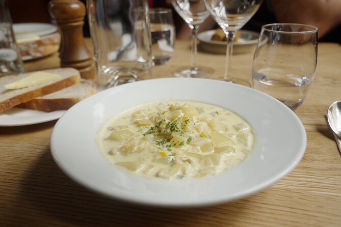 The Best Food Tour in Edinburgh - Starter Menu: Oyster, Cullen Skink, and Haggis