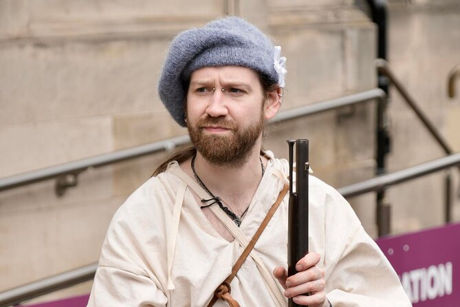 The History Behind Outlander Tour - Chessel’s Court and Deacon Brodie: mischief that isn’t just gossip