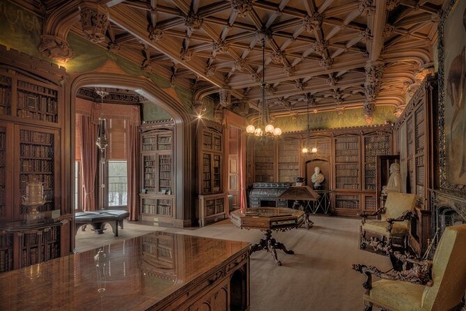The Scottish Borders Full-Day Private Tour in a Luxury Minivan with Local Guide - Abbotsford (Sir Walter Scott’s Home): Literature You Can Walk Through