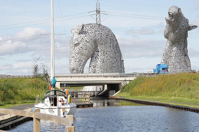 the World Famous Kelpies and Stirling Castle small group tours - Stop 2: Falkirk Wheel—engineering that actually moves boats