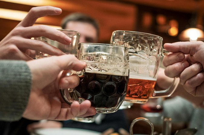 Thirsty for Edinburgh: Scotlands Best Historical Pub Tour - Stop 4: Greyfriars Kirk and the Story Behind Escaped Executions