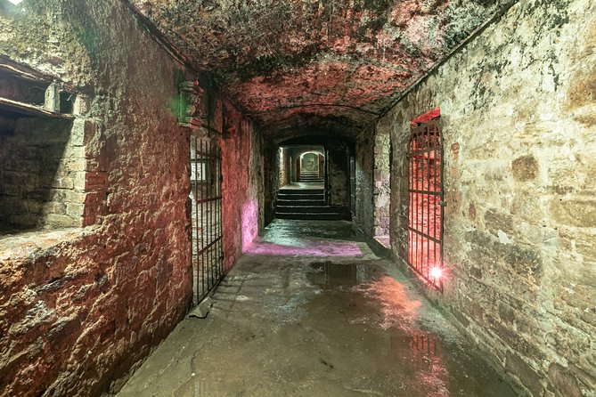 Underground Vaults Walking Tour in Edinburgh Old Town - South Bridge Vaults: what you’re really stepping into