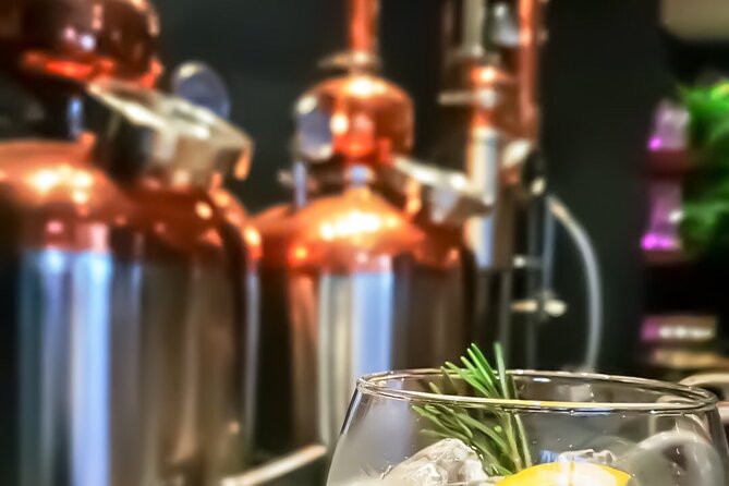 Visit a Working South Loch Gin Distillery - Meet, Sip, and Learn the Gin-Making Workflow in About 75 Minutes