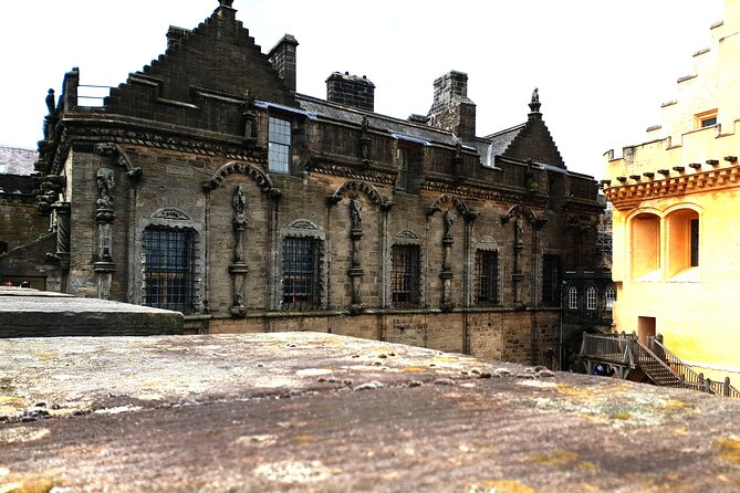 Wallace monument, Stirling Castle, Linlithgow Palace Private Tour - Price and value: how $716.55 per group really works